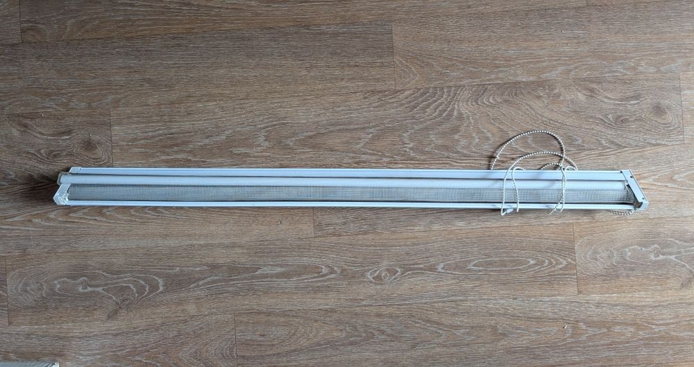 Рулонные шторы б/у