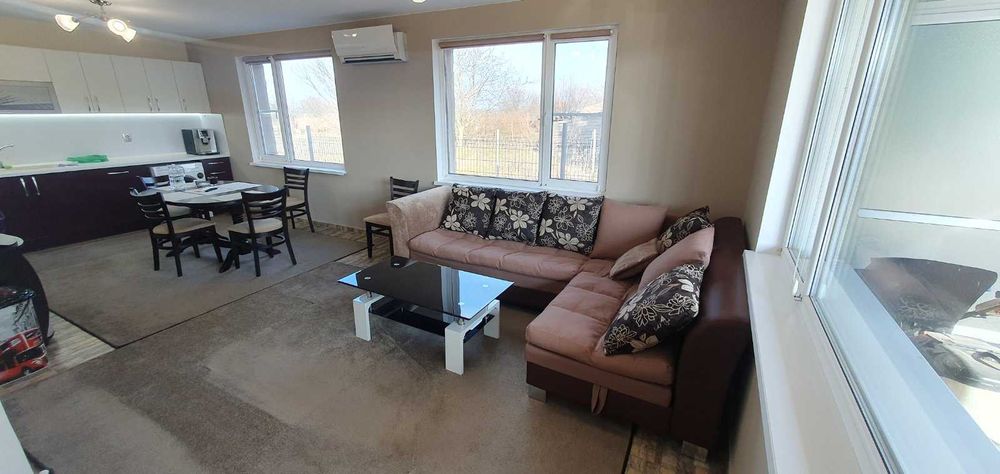 Продава се Къща в с. Плачидол, Област Добрич - 200 кв.м за 925 €/кв.м - Снимка #11