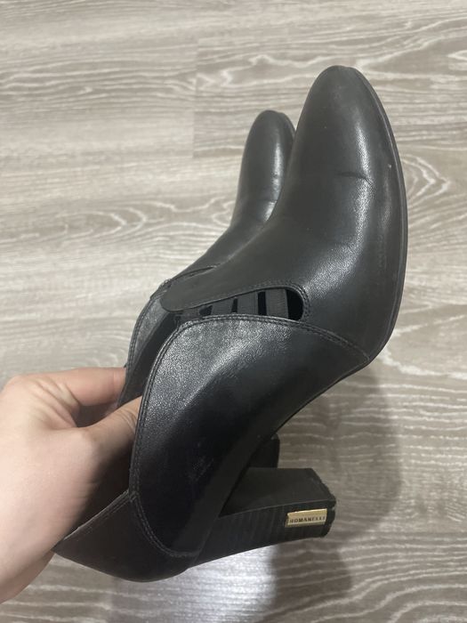 Продам батильоны кожа