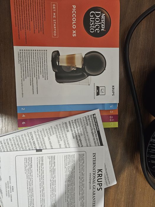 Espressor (+4 cutii cafea) Dolce Gusto model-Picollo XS