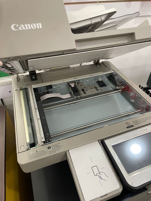 Продам МФУ Canon C3330i (Цветной)