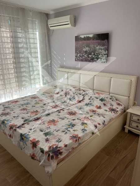 Двустаен апартамент в Поморие  77815