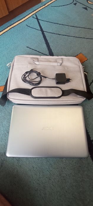 Продам ноутбук Asus