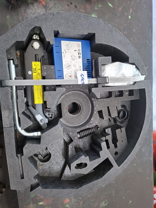 Vand set cric , cheie ,cui tractare