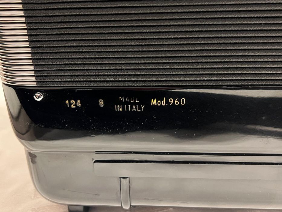 Acordeon excelsior 960 cu cassotto 3+2