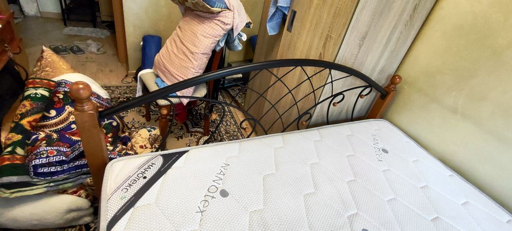 Продается 2-х спальная кровать