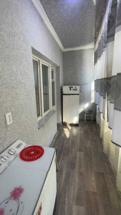 Срочно 2 хонали квартира сотилади  №396