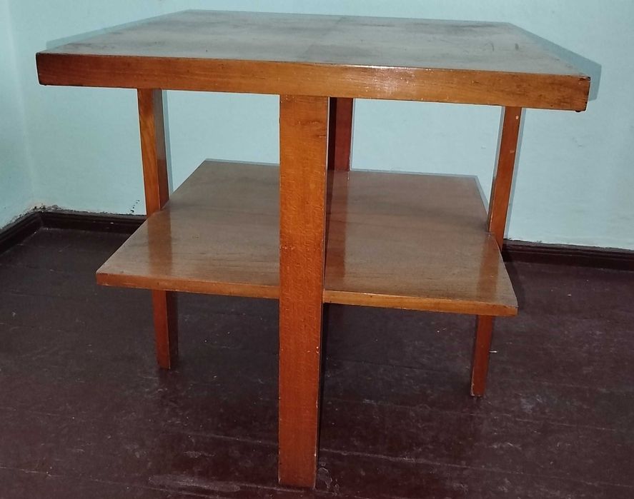 квадратна масичка- СОЦ- 60.5см.