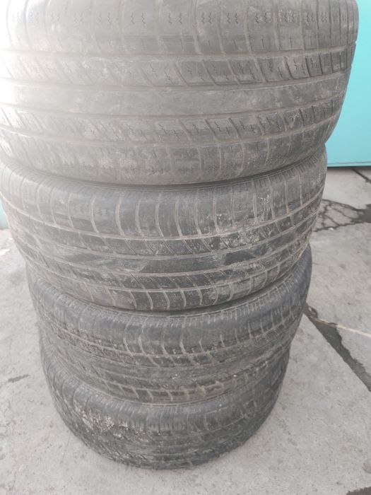 235 60 р16 летние