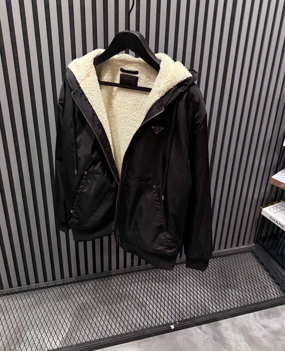 Продовам ветровки (якета)