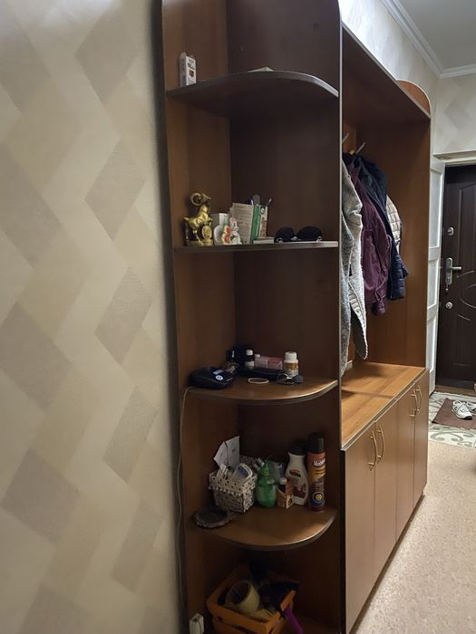 Продам : Прихожую