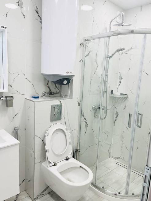 Дава се под наем Двустаен апартамент в Варна, Победа - 70 кв.м за 700 € - Снимка #3