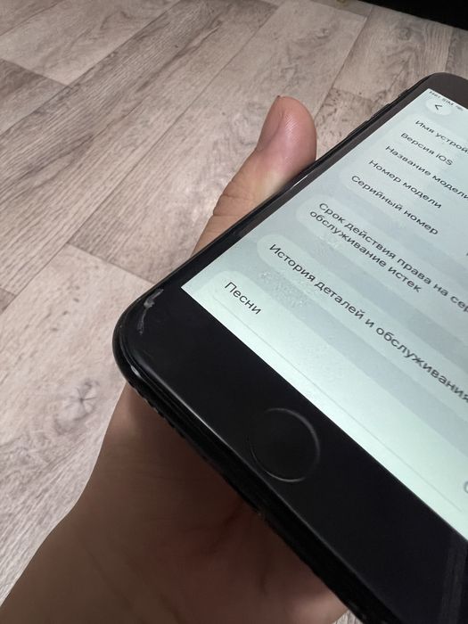 Продаю iPhone Se 2020 на 64 гб