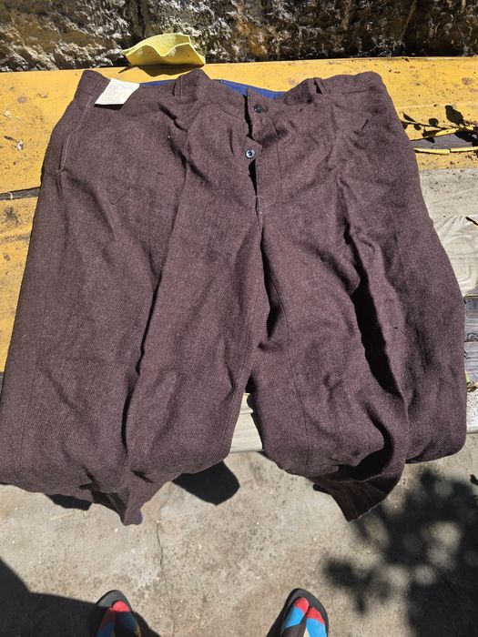 Стари дрехи от вълна