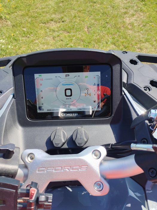 Cf moto x8 2025 in garanție