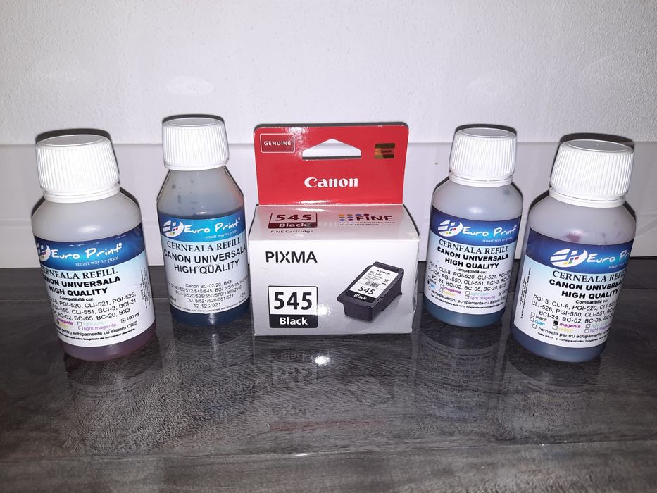 Cartuș nou + cerneală CANON + seringi