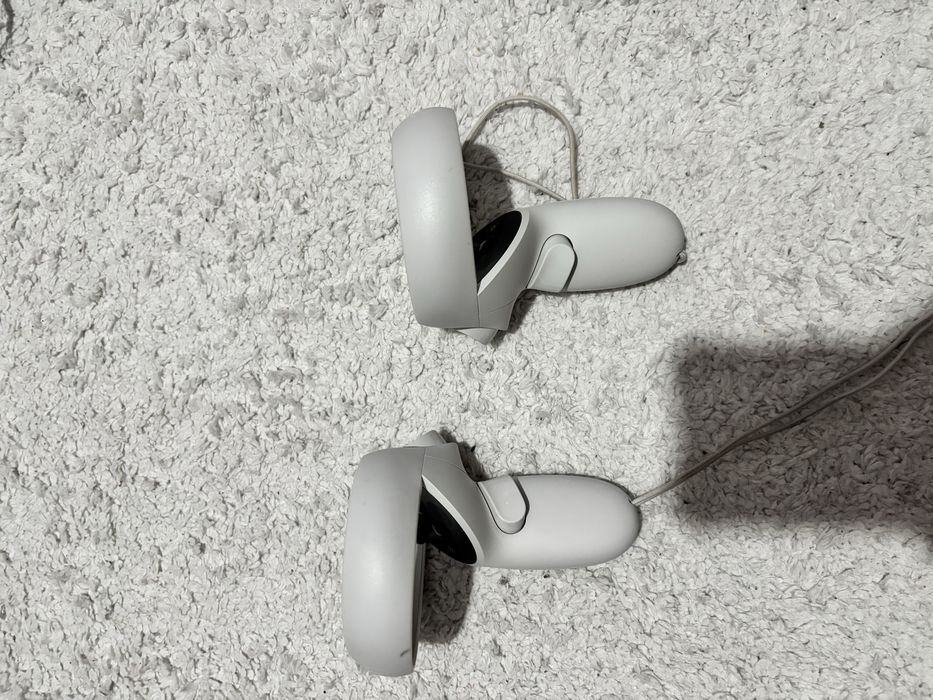 Meta Quest 2 (Oculus Quest 2) 128 GB – in stare buna Zalau • OLX.ro