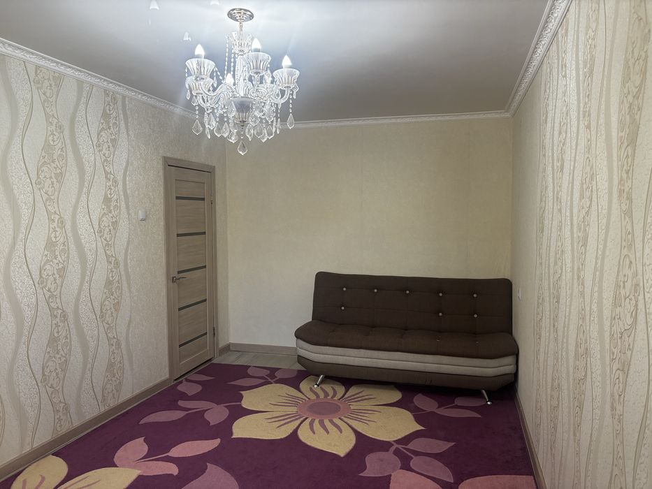 Продам 3-х комнатную квартиру (5мкр)