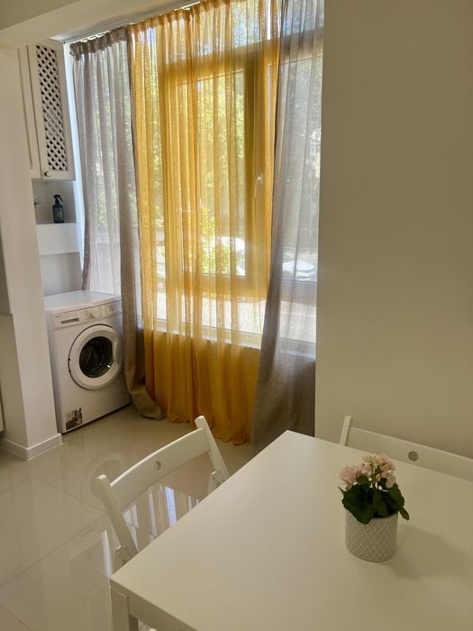 Дава се под наем Тристаен апартамент в Варна, Морска градина - 70 кв.м за 650 € - Снимка #9