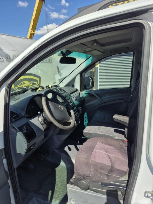Mercedes Vito.