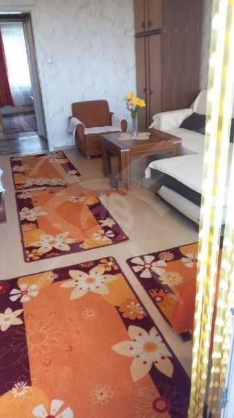 Двустаен - Славейков