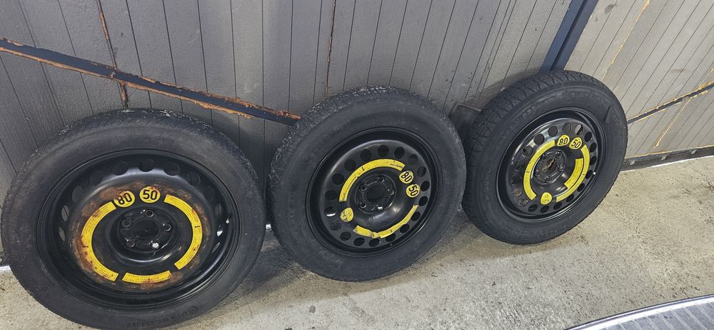 Резервни гуми Мерцедес за много модели патерици