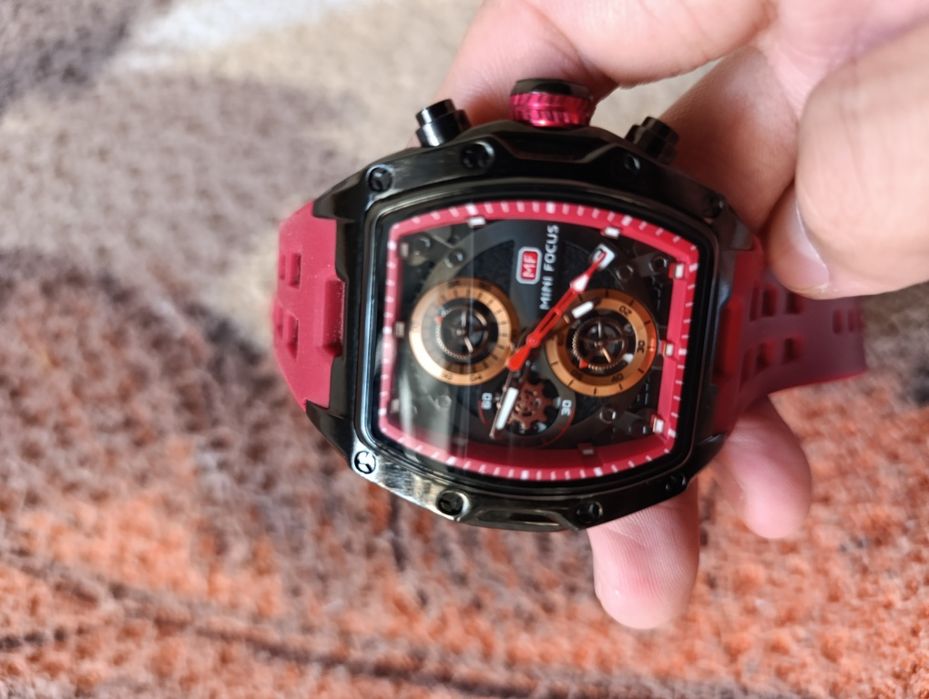 Часы от Mini Focus