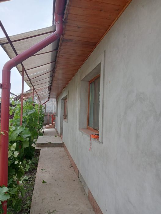 Casă cu mansardă în Huși