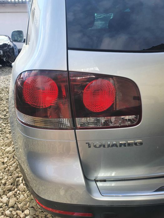 Lampa stop stopuri tripla spate Vw Touareg facefilt 3.0 tdi an 2008