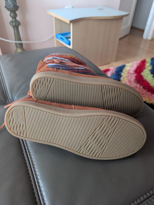 Ghete Toms mărime 38