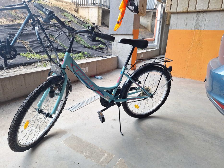 Bicicleta medie cu viteze