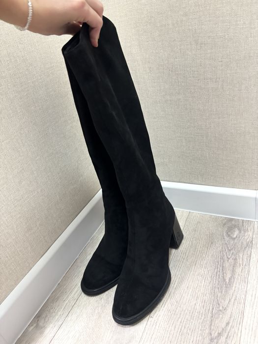 Продам сапоги женские новые