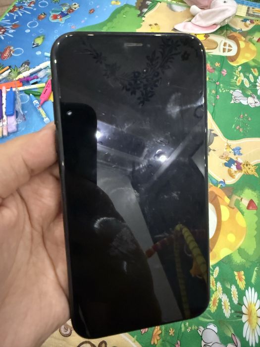 Iphone XR продам