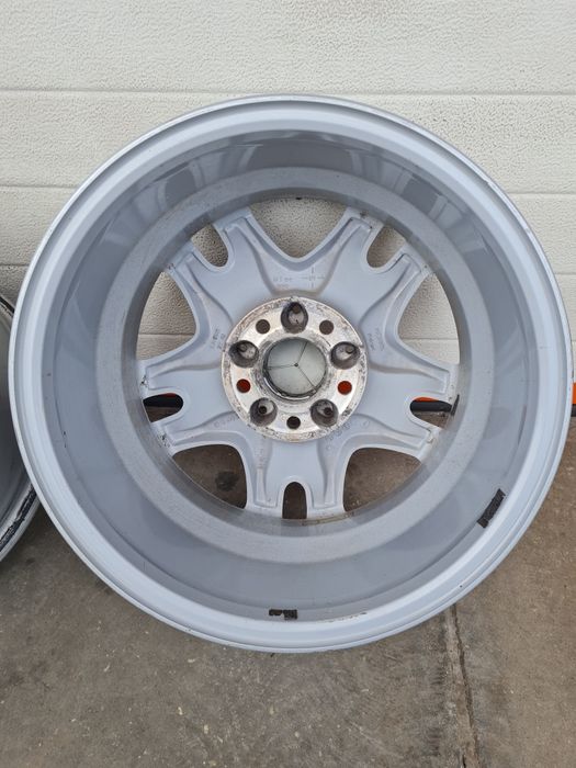 Оригинални джанти за МЕРЦЕДЕС MERCEDES R16 5x112 ET38 8J