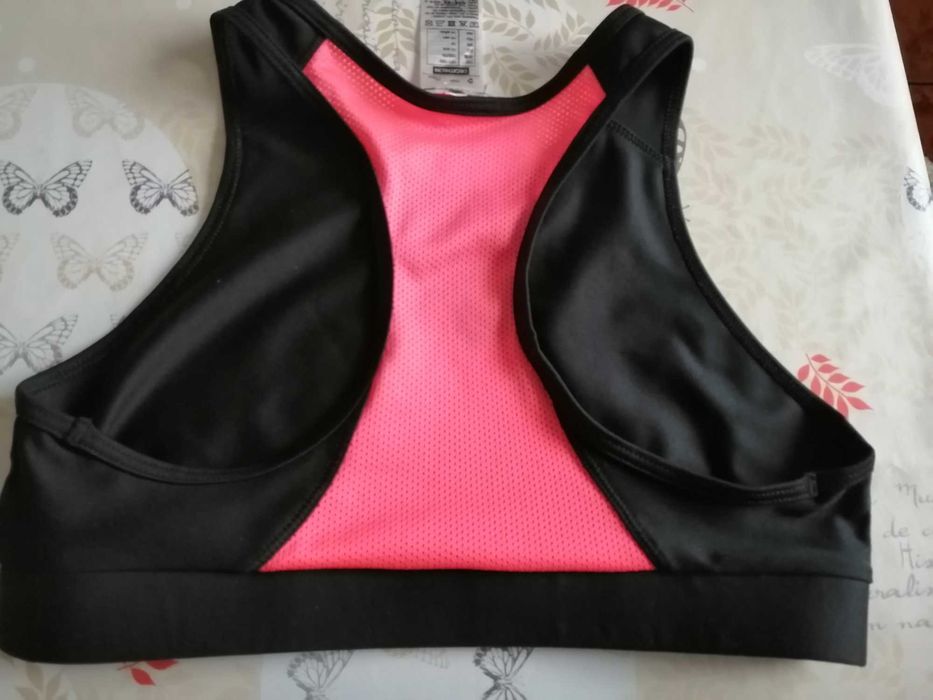 Bustiera Decathlon 14 ani