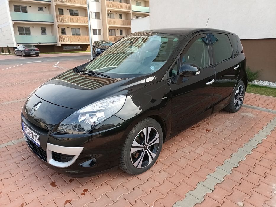 Renault scenic 3 1.5 2011 bose
