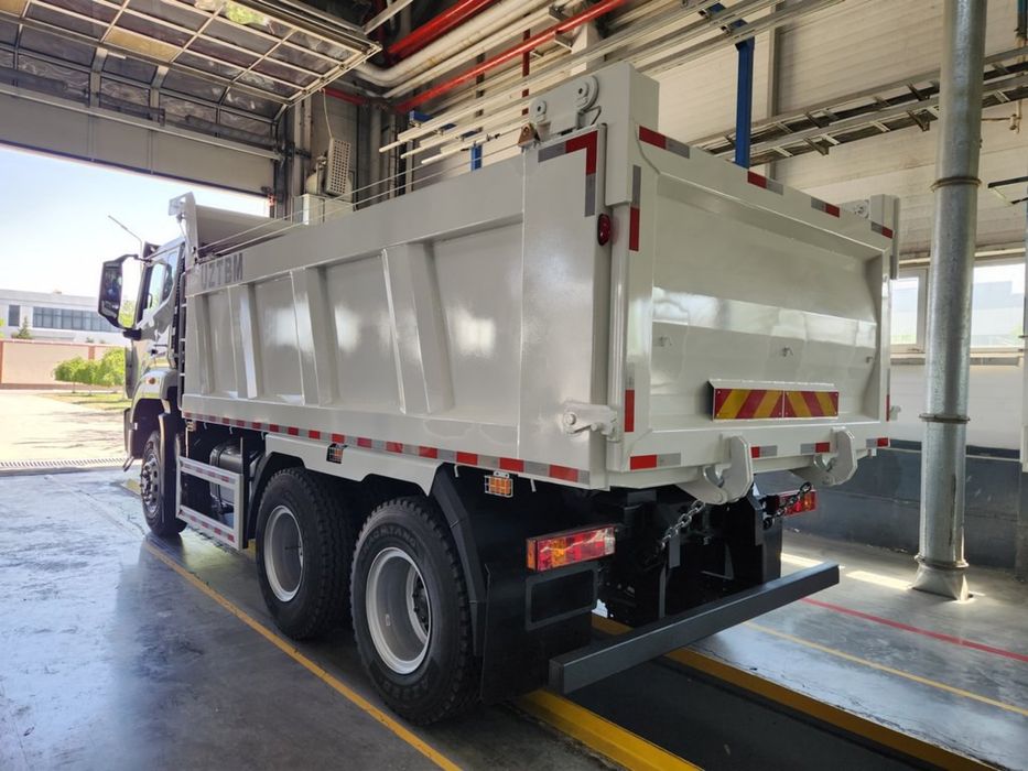 Самосвал Homan-M7 6x4 - 15 т / 13 куб.м Sinotruk