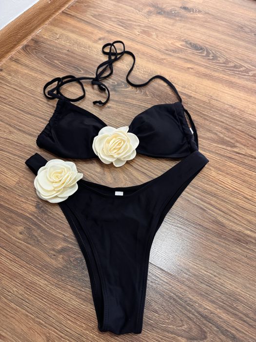 Срочно продам купальники