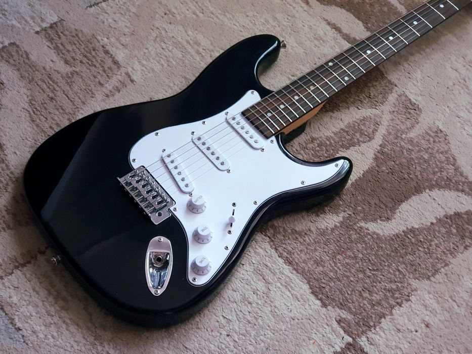 Электрогитара Sonor Stratocaster