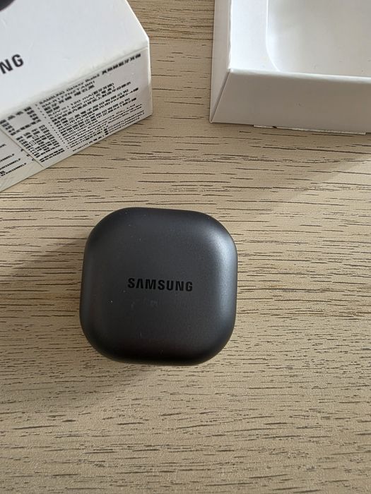 Слушалки Samsung Galaxy buds 2