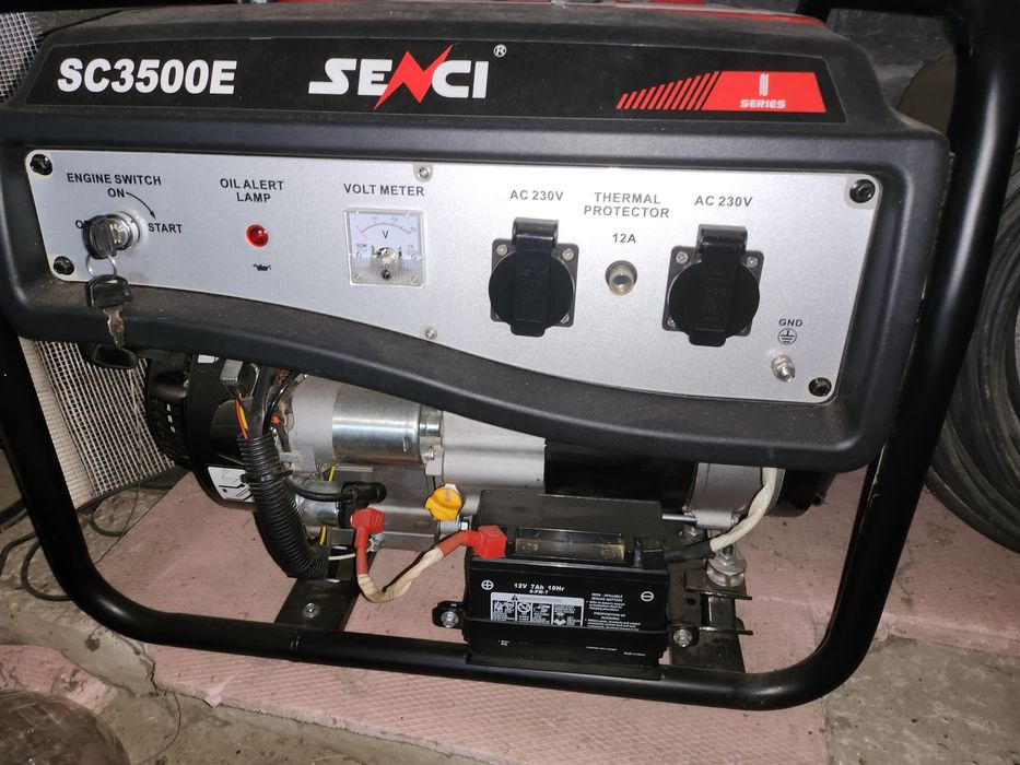 Vând generator benzina  SENCI