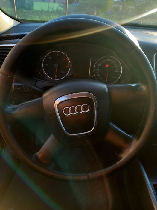 Volan complet cu airbag și cotiera completă