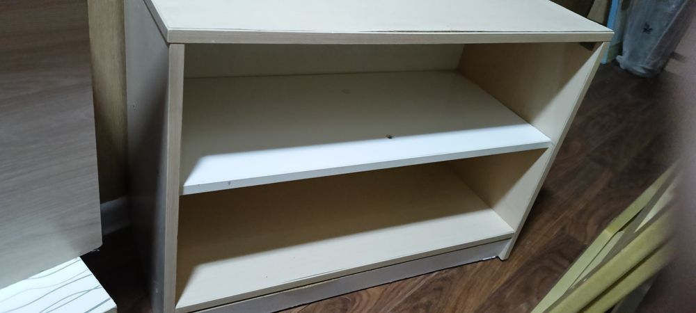 Тумбочка маленькая