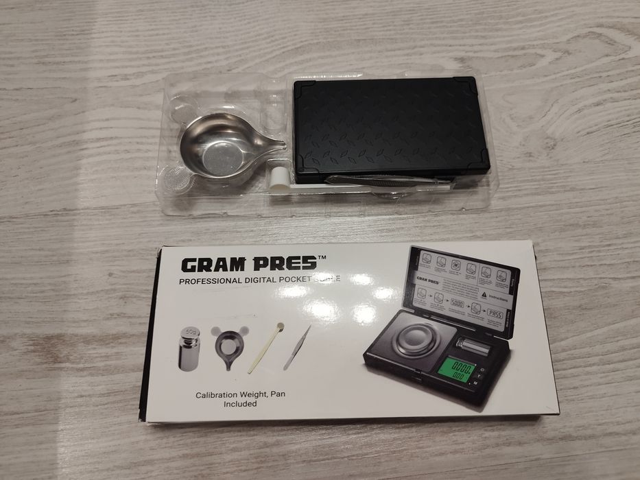 Cântar digital de precizie Gram Pres, 50g