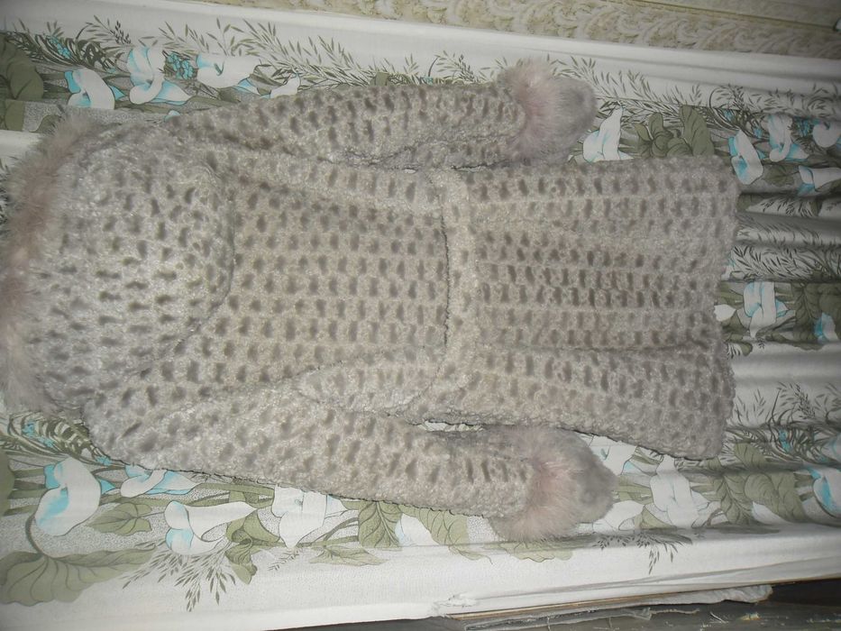 продам шубку женскую