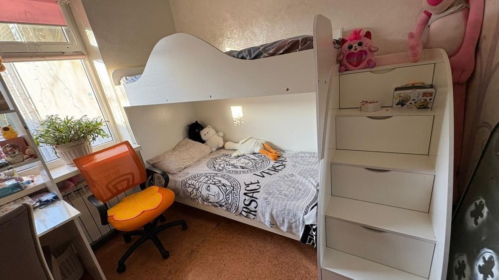 Кровать двухярусная