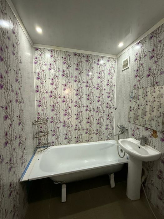 Продам 2 комнатную квартиру