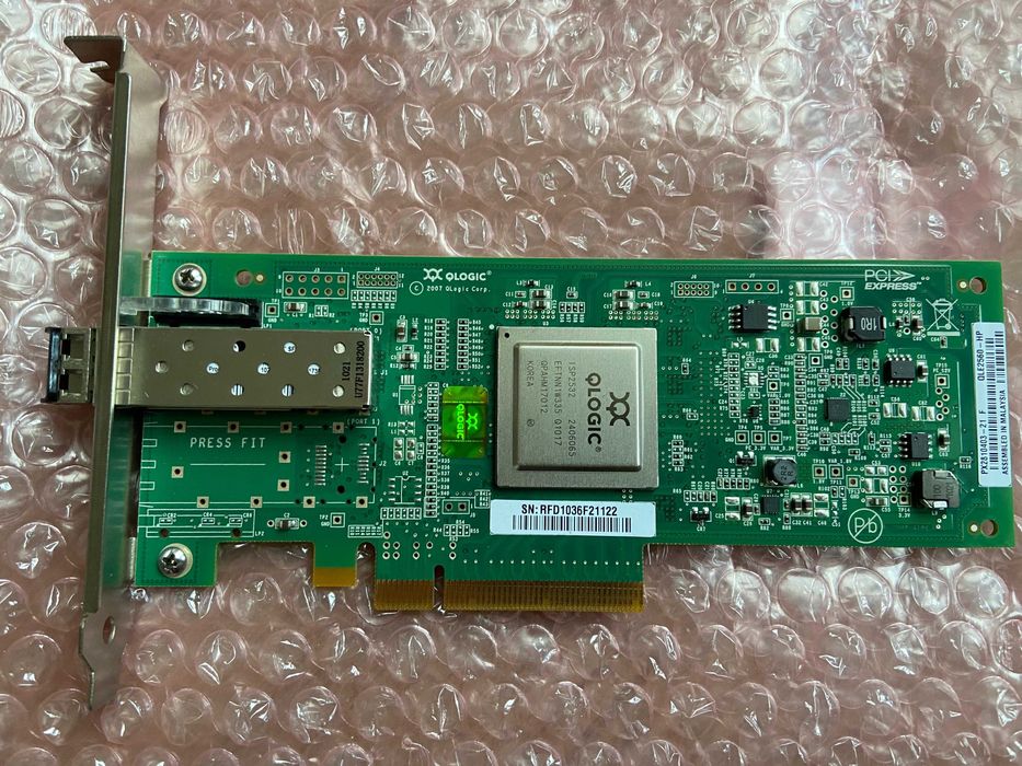 2 бр. HP QLogic QLE2560 – 1-Port 8Gb Fibre Channel PCIe HBA Adapter