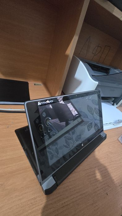 Ноутбук-трансформер Lenovo IdeaPad Flex 10.