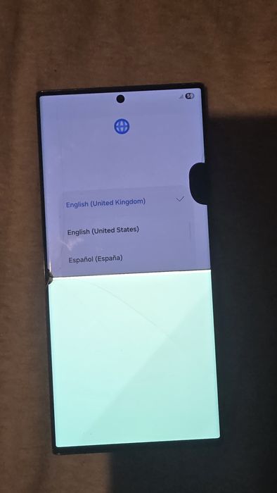 Vand Samsung Galaxy S23 Ultra
Capacitate: 256GB
Stare: folosit,